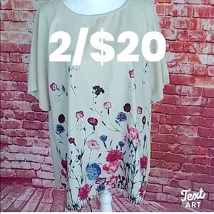 Misslook Short Sleeved Scoop Neck Floral Blouse